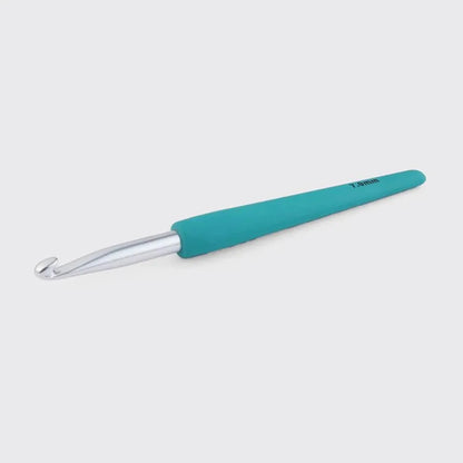 Waves Single Ended Aluminum Crochet Hooks - Color Coded