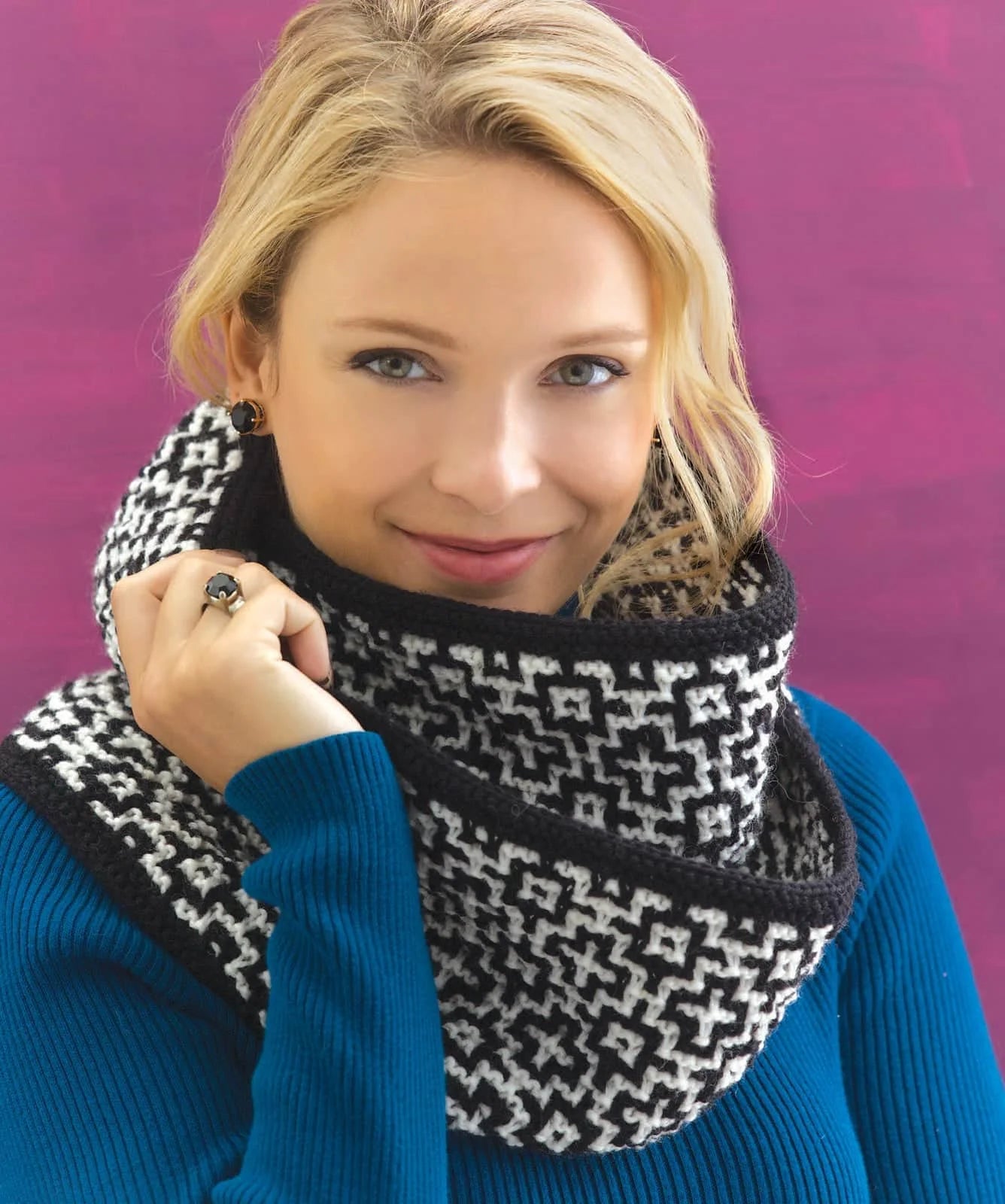 50 Garter Stitch Gifts to Knit: The Ultimate Easy-to-Knit Collection Featuring Universal Yarn Deluxe Worsted